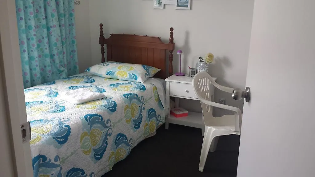 Guest house Delamain Holiday House And B&B Christchurch